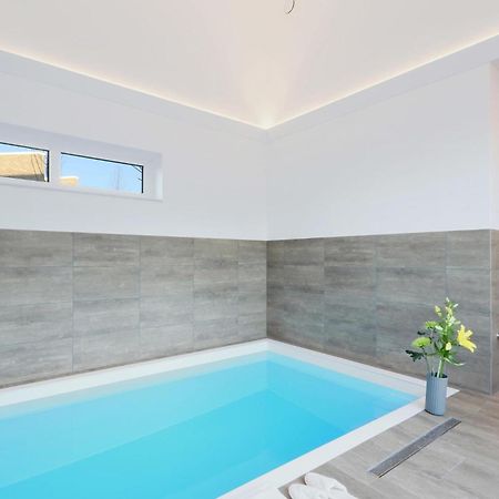 Cozy Home In Lembruch-Duemmer See With Sauna Экстерьер фото